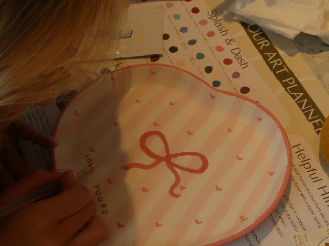 Sip, Paint & Socialise